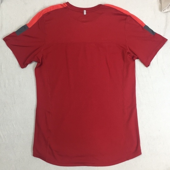 Nike running Dri fit Short sleeved Tee - Picture 6 of 8